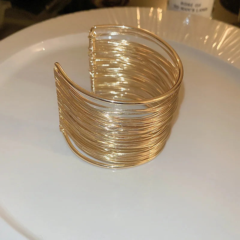 Vintage Hyperbolic Layered Gold Plated Wide Wire Bracelet Cuff Bangle for Women Exaggerated Wrist Wrap Bangle Hand Jewelry Gift