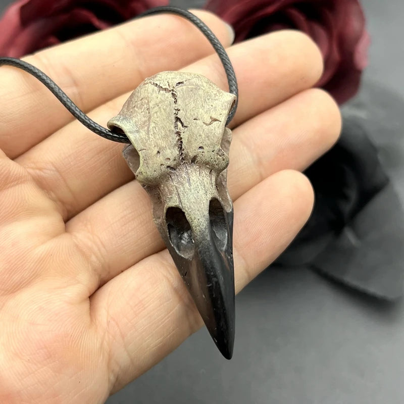 3D Goth Raven Skull Necklace Resin Replica Raven Magpie Crow Gothic Gift Raven Skull Necklace