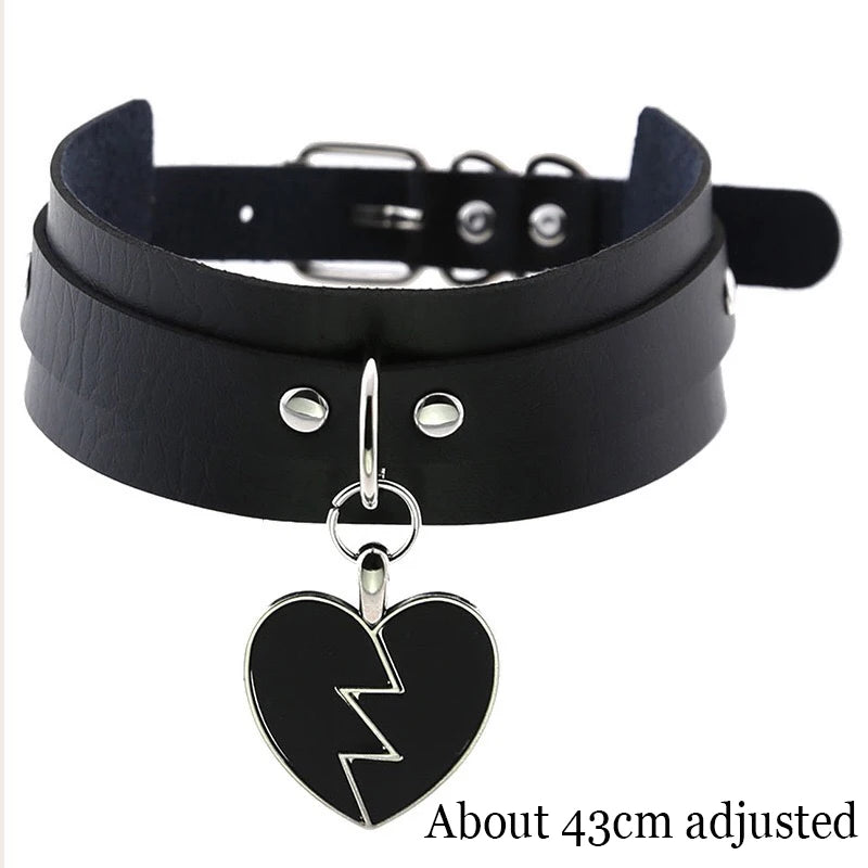 Woman Black Punk Choker Collar Necklace Sexy PU Leather Heart Lock Key Spike Chocker Gothic Cosplay Accessories Party Jewelry
