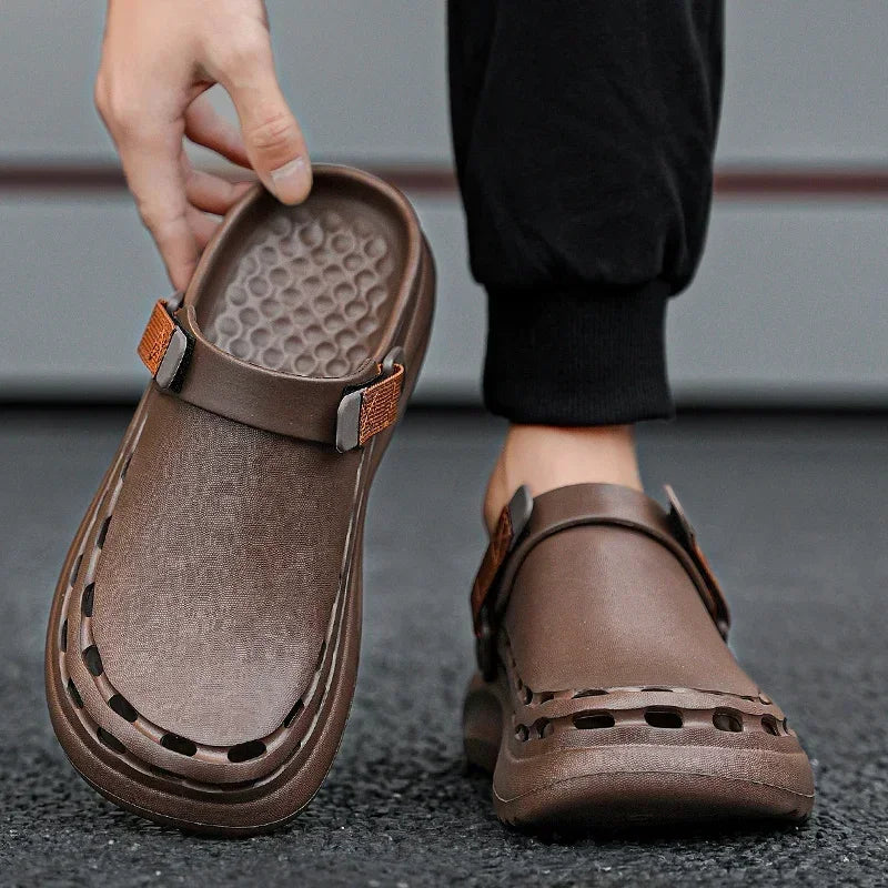 Casual, anti slip, with a soft sole and a toe cover, suitable for outdoor wear. Thick soled, sandy, and perforated shoes