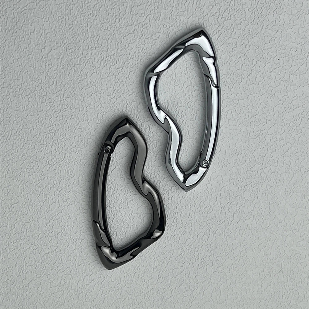 Y2K Punk Star Oval Essential Icon Carabiner Keychain Axe Shaped Mountaineering Car Key Ring Gothic Backpack Decor Korean Fashion