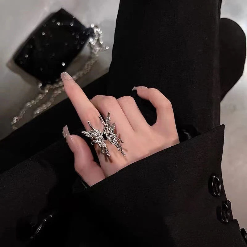 Punk Vintage Metal Liquid Dissolved Butterfly Women's Adjustable Ring Fashion Exquisite Anime Insect Ring Gothic Jewelry