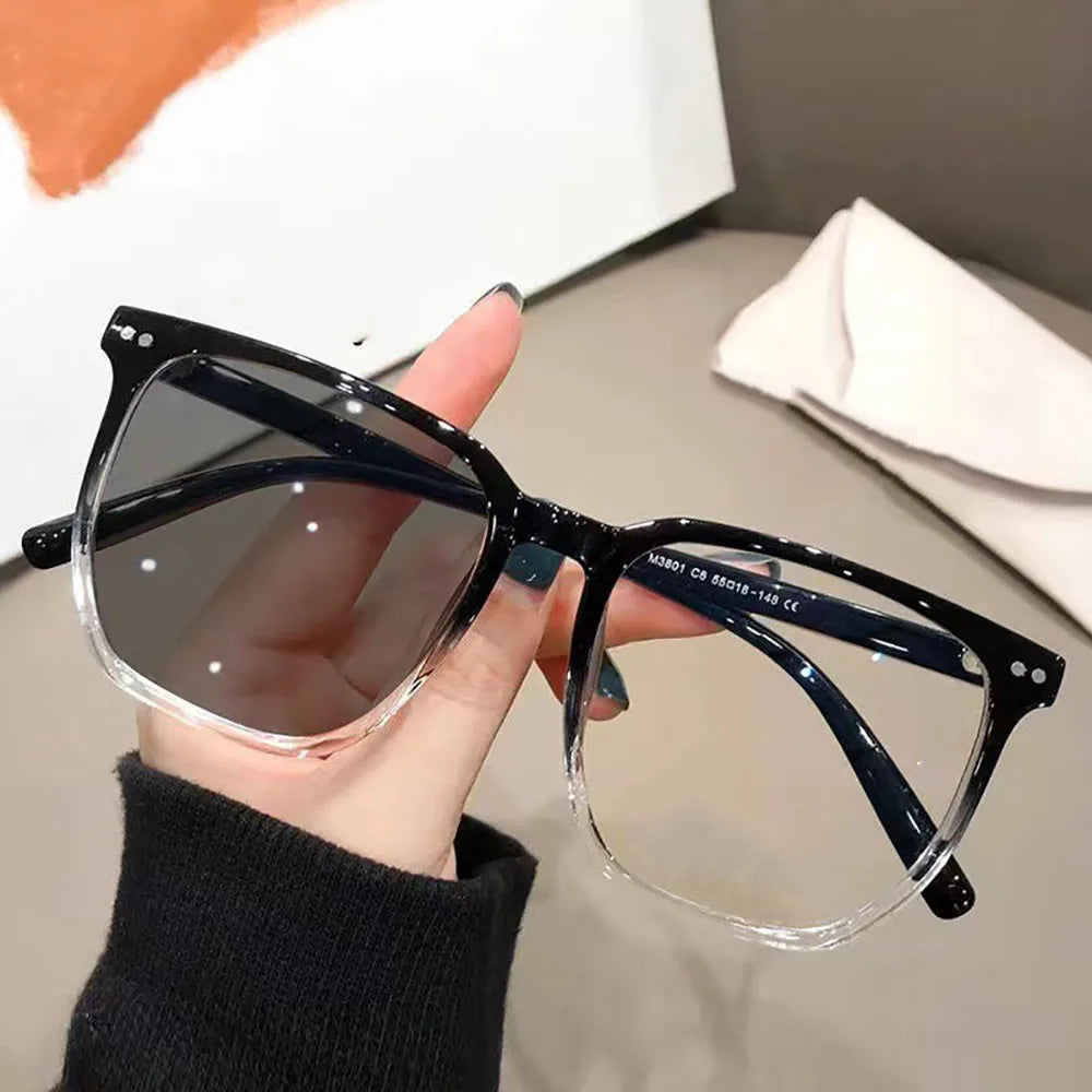 Men and women's flat mirror glasses couple Photochromic glasses Eyewear Accessories