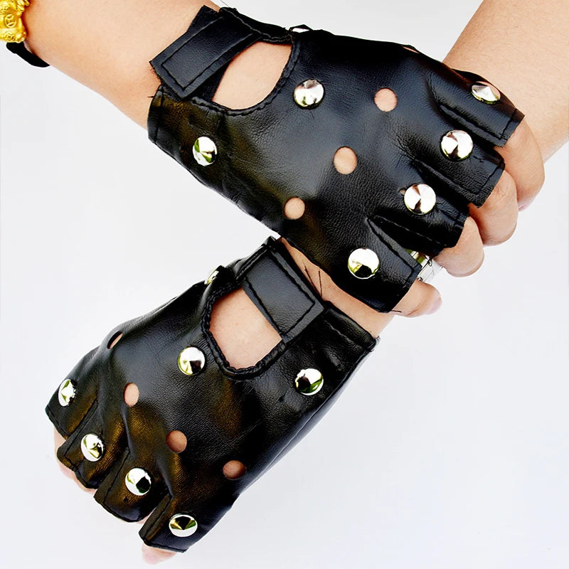 PESENAR New Rivets Chokers Punk Goth Handmade CCB Material Choker Necklace Spike Rivet Necklace Rock Gothic Chokers
