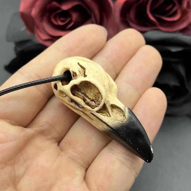 3D Goth Raven Skull Necklace Resin Replica Raven Magpie Crow Gothic Gift Raven Skull Necklace