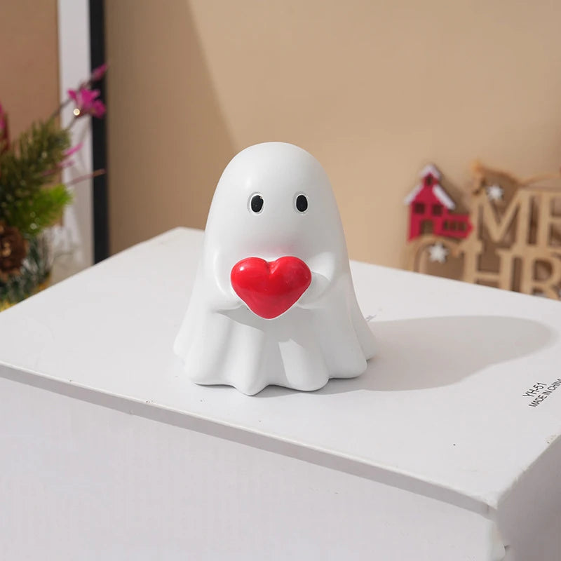 Cute ghost ornament, suitable for office desk decoration, a multifunctional and unique gift for family and friends on Halloween,