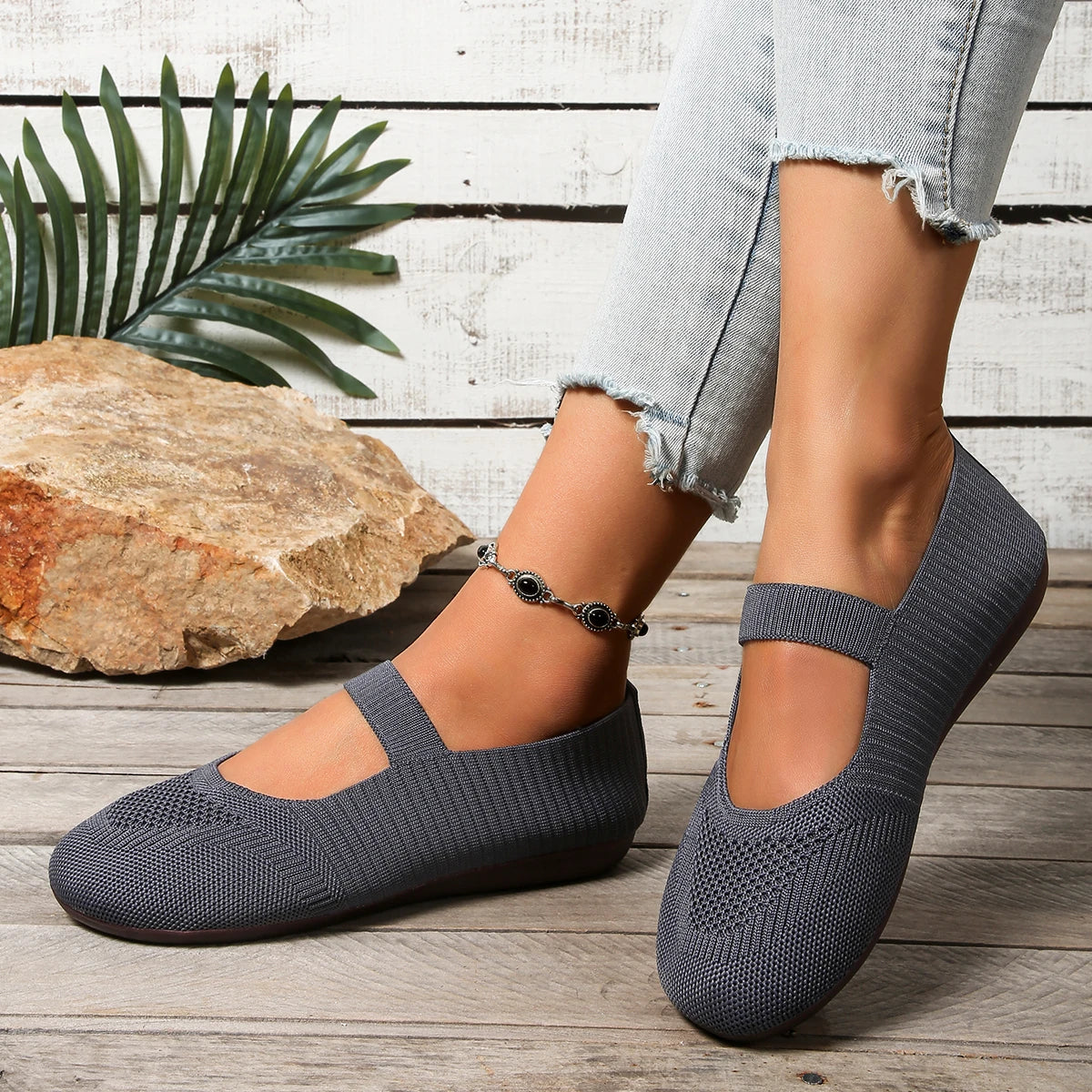 Leisure Sweet Flats for Women Summer Slip on Round Toe Classic Shoes for Women Solid Elastic Band Flock Platform Flats Plus Size