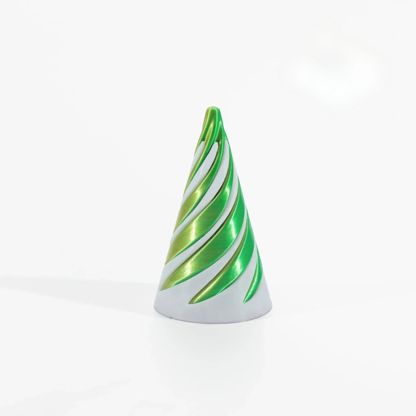 Pyramid Passthrough Sculpture 3D Printed Helix Screw Fidget Toy Spiral Cone Decompression Decorative Ornaments