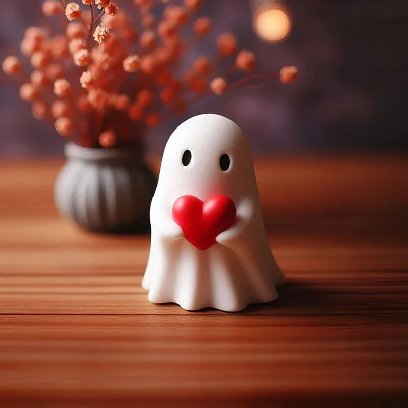 Cute ghost ornament, suitable for office desk decoration, a multifunctional and unique gift for family and friends on Halloween,