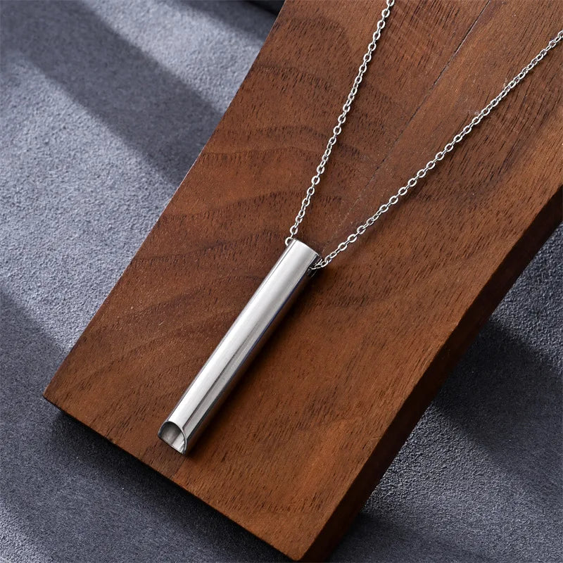 UILZ Personalized Domineering Triangle Spearhead Men's Couple Alloy Retro Hip-hop Arrow Necklace Pendant Jewelry