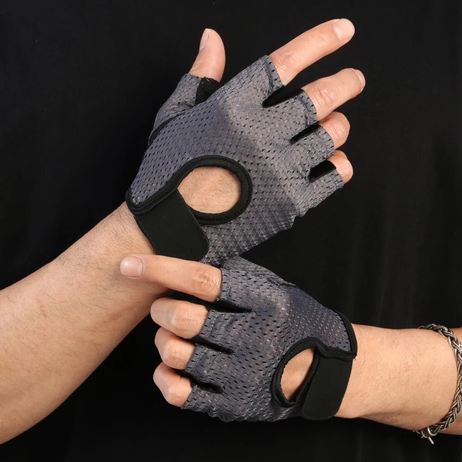 Half Finger Gloves Ice Silk Breathable Gym Fitness Women Men Anti-Slip Pad Cycling Fingerless Gloves Bicycle